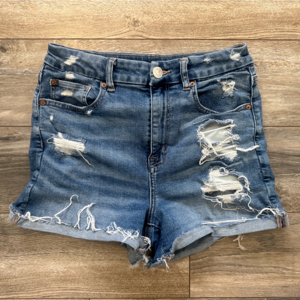 American Eagle Curvy High Waisted Short Short Super Stretch - Size 6